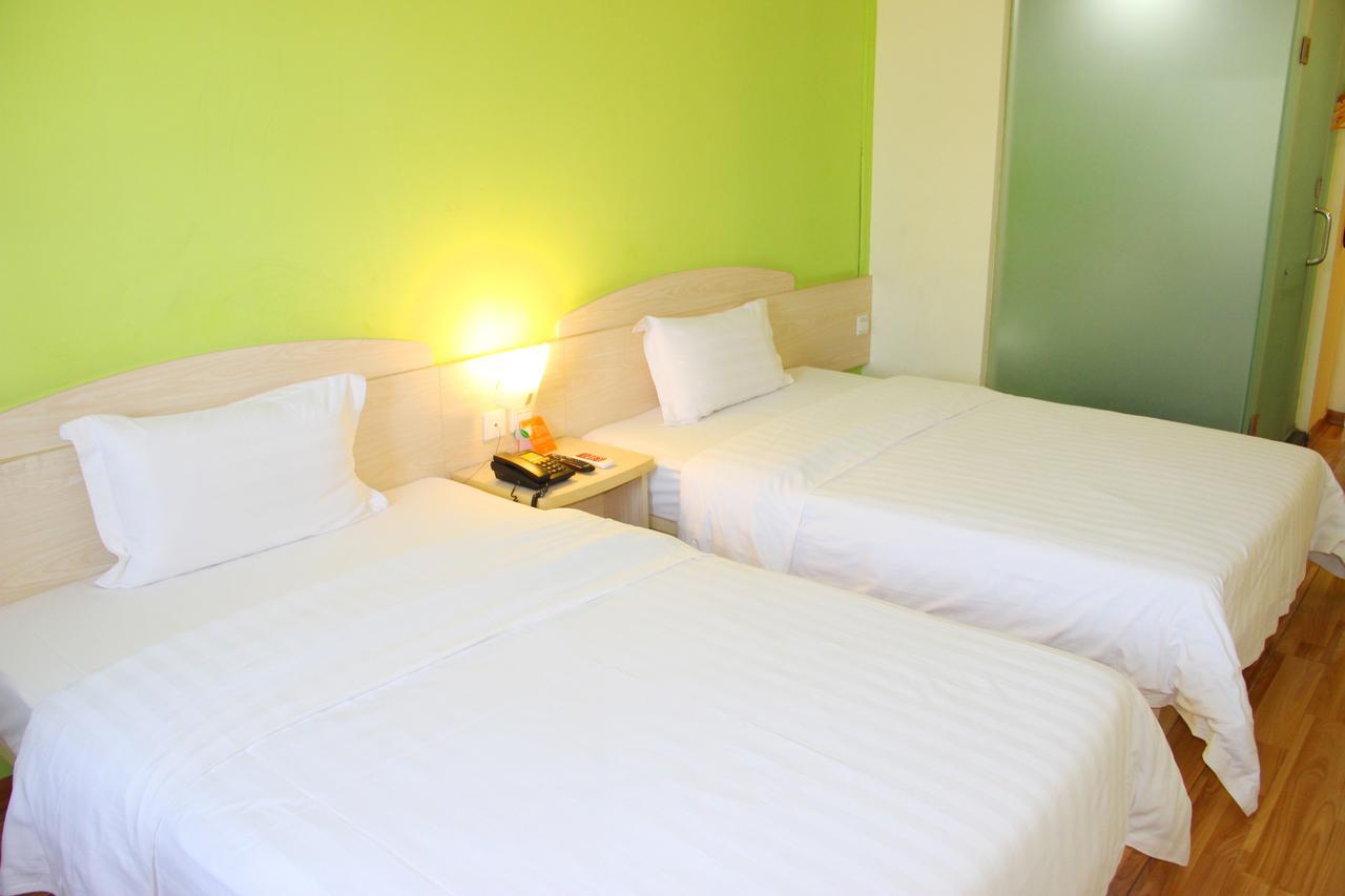 7Days Inn Qingdao Shandong Raod Zhenning Overpass Ngoại thất bức ảnh